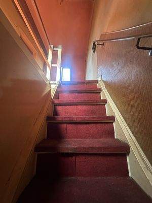 Treppe in das Dachgeschoss