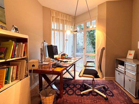 Arbeitszimmer