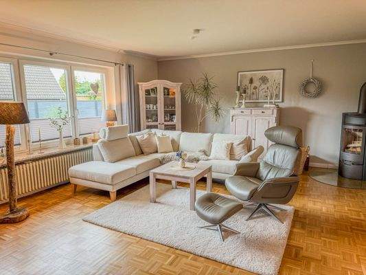 Wohnzimmer mit Kamin