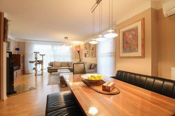 Wohn- und Essbereich (2)