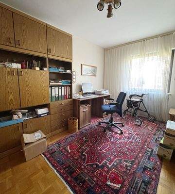 Arbeits- / Kinderzimmer