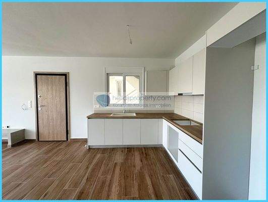 044ff9e36e7a492780a21c2bd77c5ffb-original