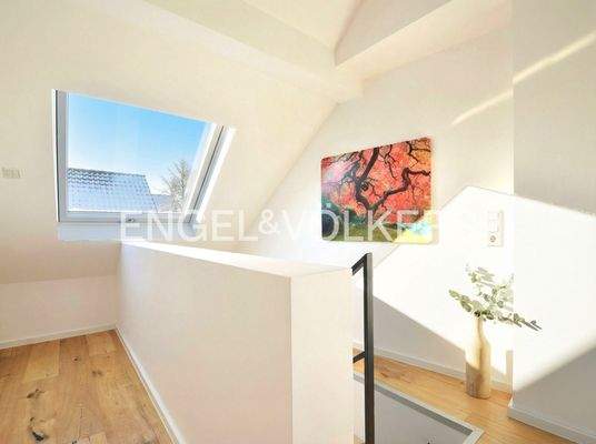 Treppenabgang vom Dachgeschoss