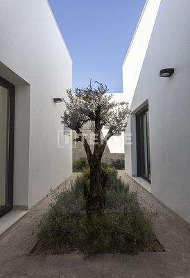 Detached Villas with Panoramic Views of the Golf Course in Murcia
