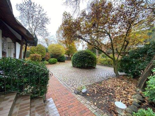 Hof Richtung Ausfahrt.jpeg