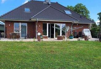 Hausansicht Terrassenseite