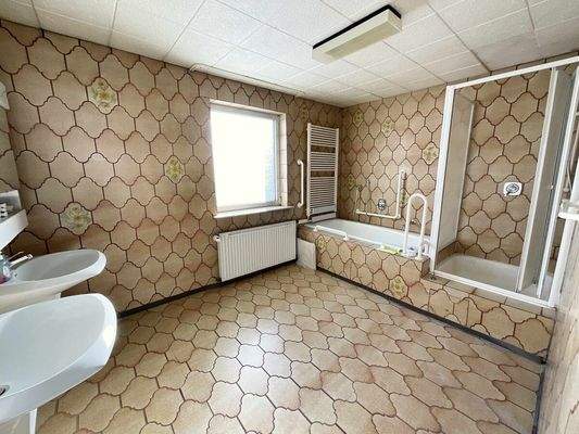 OG_Badezimmer_www.villingen.immobilien