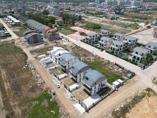 Spacious Detached Villa with Garden in Belek Antalya