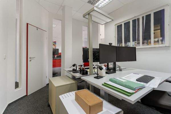 Büro 2