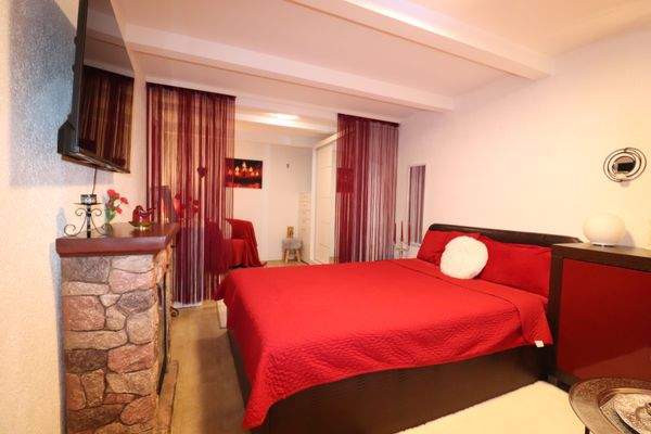 Schalfzimmer EG1.JPG