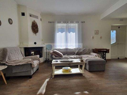 img_b8a9e08d-586b-4427-a168-3d515c832fa9