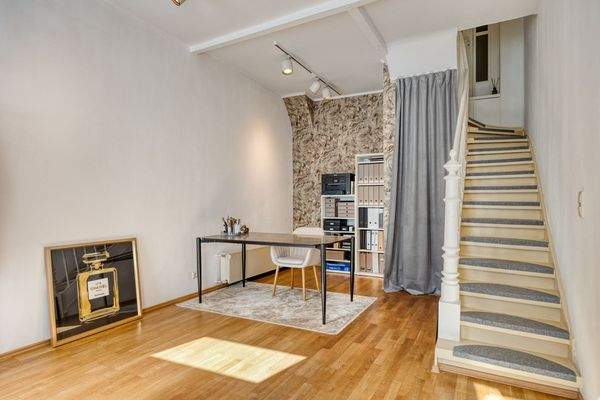 Büro im Erdgeschoss