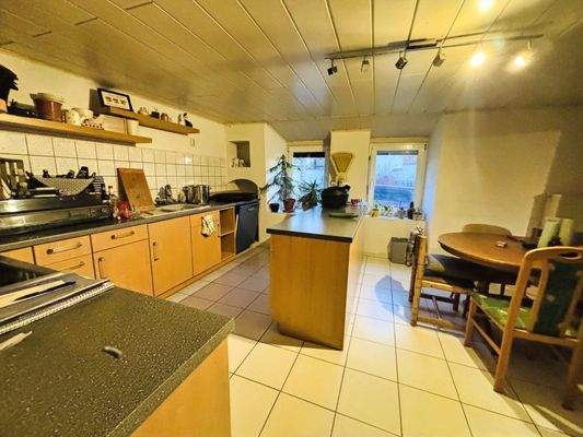 Küche mit Sitzecke EG