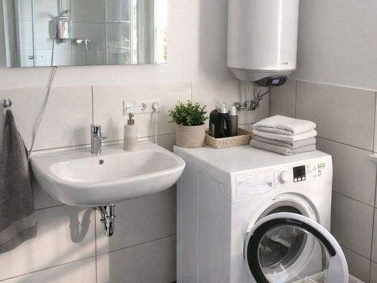 Bad mit Waschmaschinenanschluss
