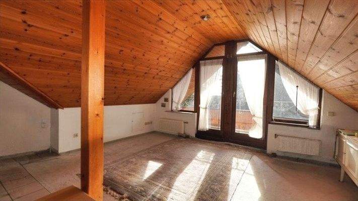 Küche & Wohn-Ess-Zimmer Dachgeschoss