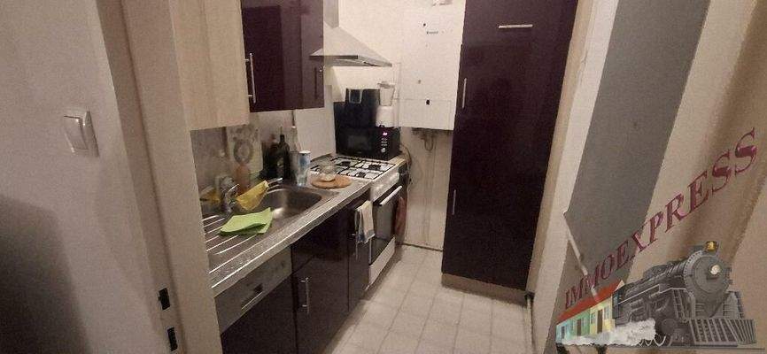 20251124_182738_resized