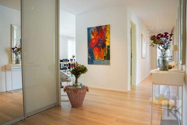 Großzügiges Entree – Willkommen Zuhause