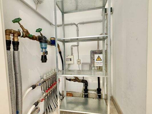 HA-Raum unter der Treppe im EG