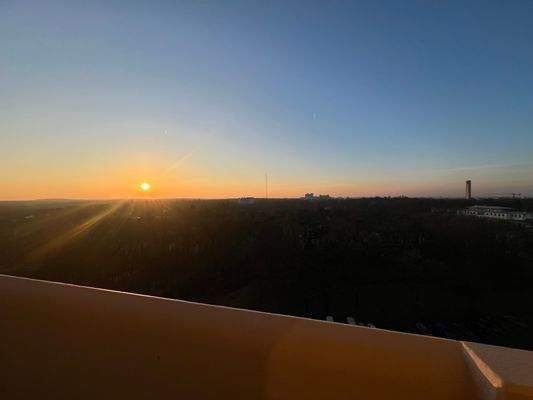 Sonnenuntergang vom Balkon