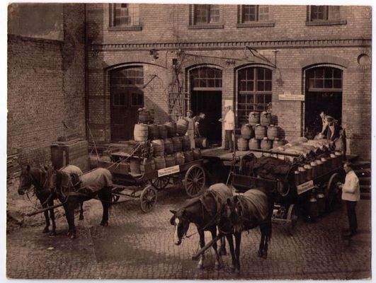 Außenansicht ehem Speditionshalle um 1900 