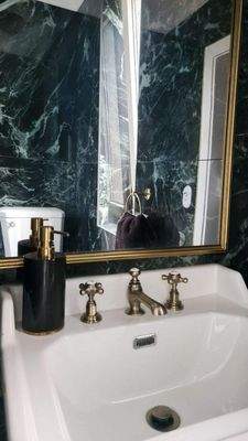 1. Obergeschoss Badebereich (7).jpeg