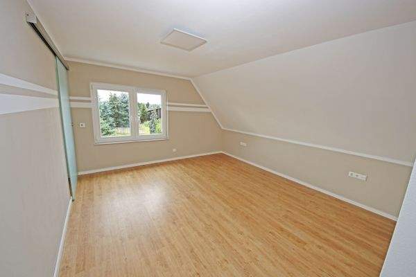 Schlafzimmer im DG.JPG