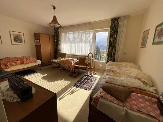 Schlafzimmer Untergeschoss