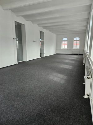 Büroraum 1 (85m²)