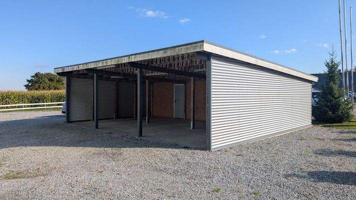 Carport inkl. Abstellräume