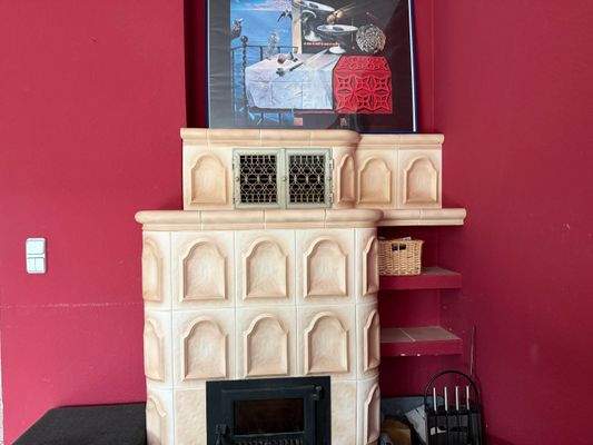 EG - Wohnzimmer/Kachelofen