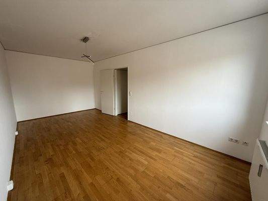 20250711_085125165_iOS