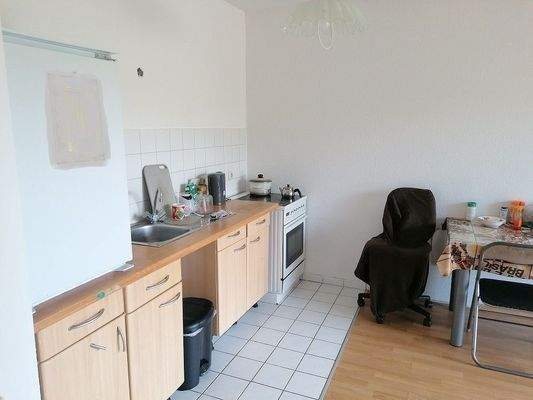 WE 2, Wohnzimmer mit offener Küche