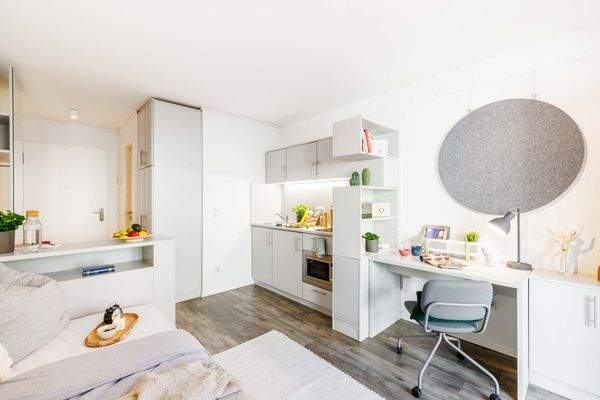 THE FIZZ Berlin Apartment 5.jpg