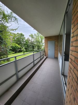 Balkon/Loggia mit Abstellraum