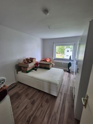 Schlafzimmer 1.jpg