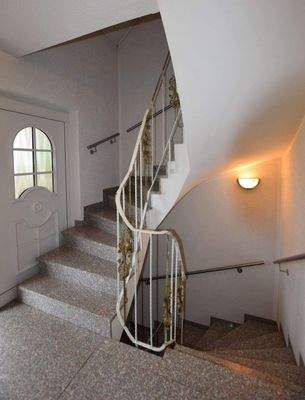 Treppenhaus Jura-Marmor