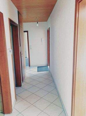 17 Heller Flur EG.jpg