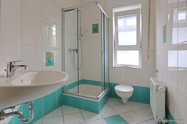 OG Wohnung links Bad