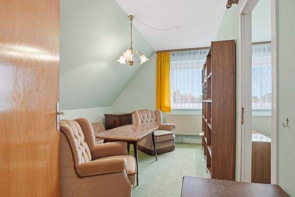 Durchgangszimmer II (DG)