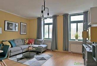 Blick ins Wohnzimmer