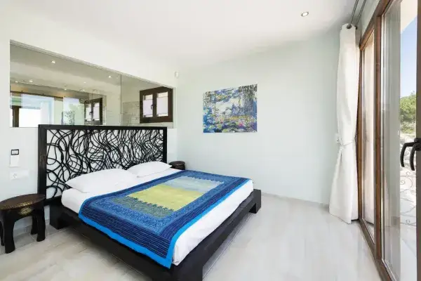 Luxury-Villas-Lefkada-the-white-house-Schlafzimmer