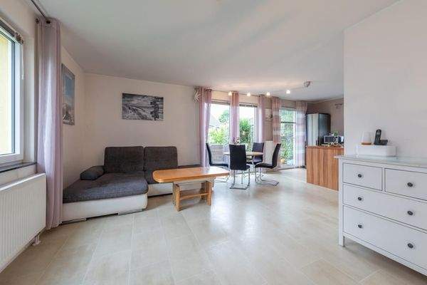 Wohn- und Essbereich ...