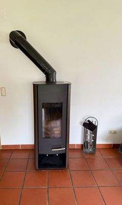 Kaminofen im Wohnzimmer