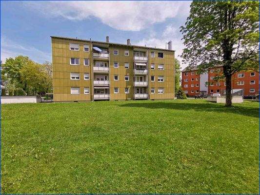 RXEC23AS0057_KF_BB_ Außen1