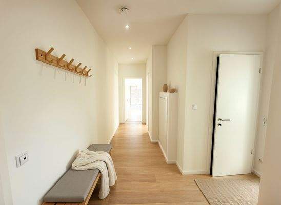 Flur - (KI generiert)