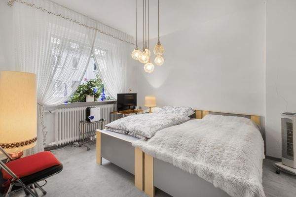 Zimmer im Hochparterre