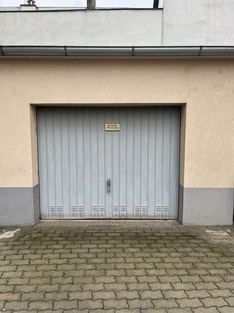 Wiener Neustadt Garage, Wiener Neustadt Stellplatz
