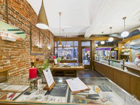 CAM05560G0-PR0026-STILL040