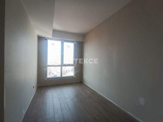 Apartments in Zeytinburnu 100 meters from the Marmaray Station