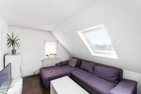 Hinterhaus - Wohnung DG Wohnzimmer